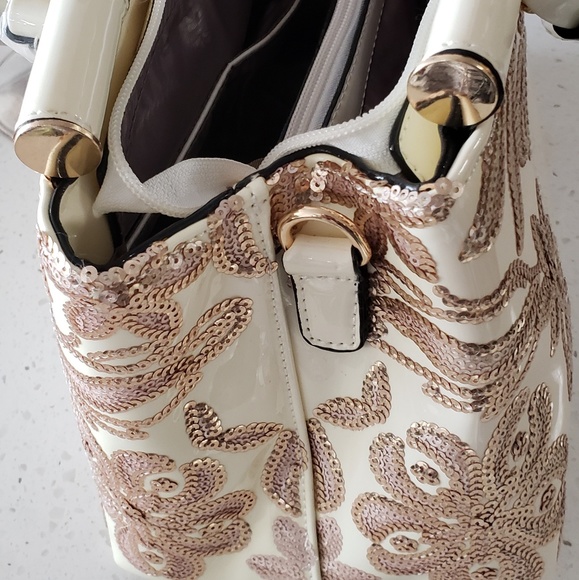 Ladies handbag - Picture 2 of 3